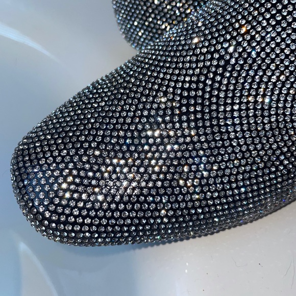 SOLD!! Brand new! Never worn! Rhinestone flat slides! - Picture 3 of 5